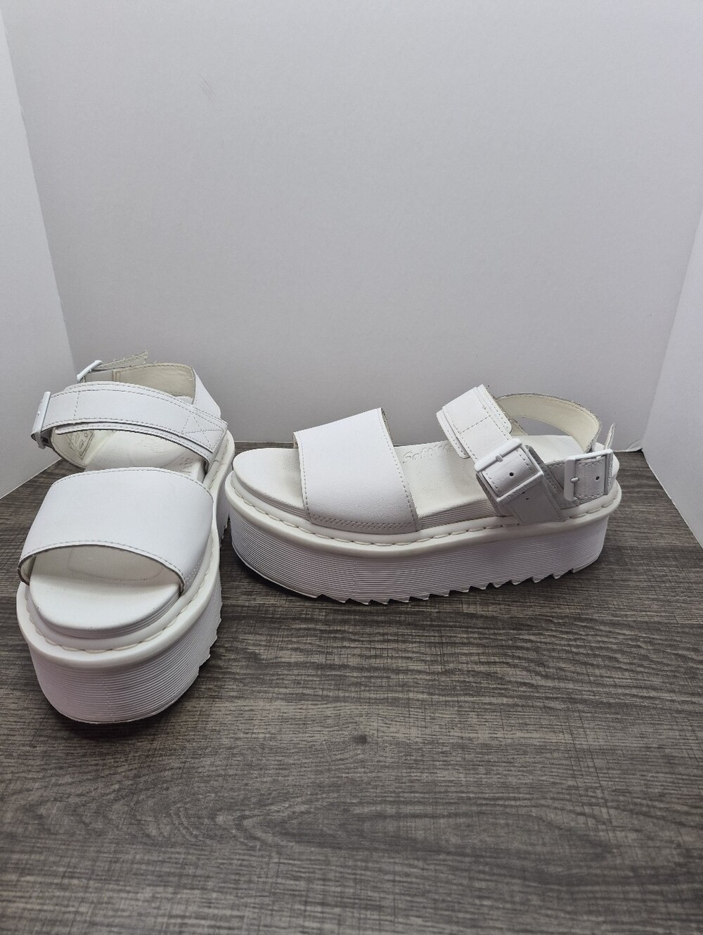 Dr Martens Voss Quad Sandals Womens 8 White Chunky Platform Shoes